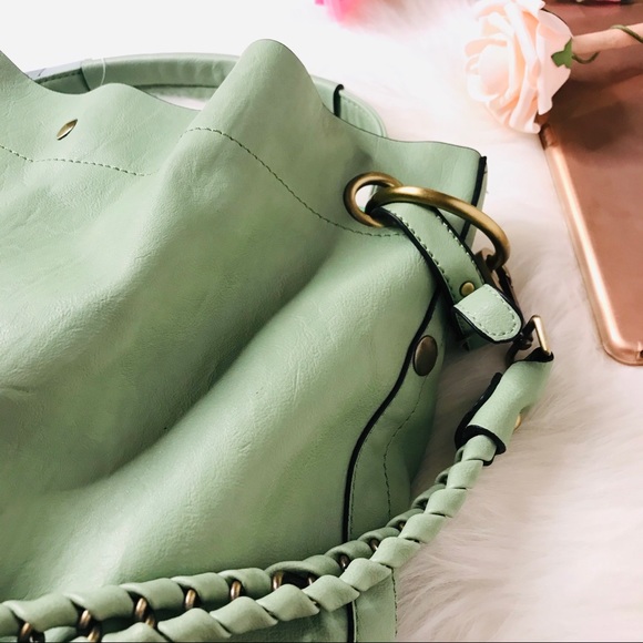 CINDY 🌿 HOBO BAG - Picture 2 of 10